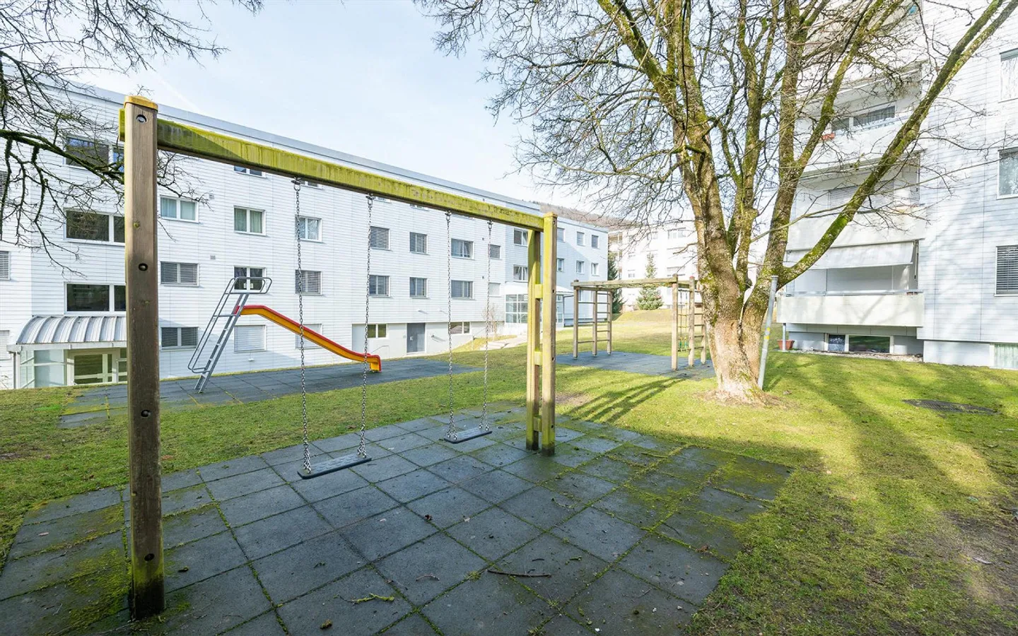 Appartement 4 pièces à Beringen - Photo 1 sur 9