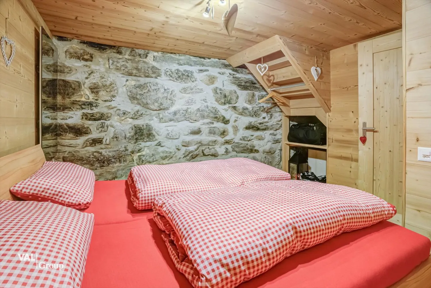 Appartamento Incantevole in Stile di Casa di Campagna Moderna - Foto 7 di 13