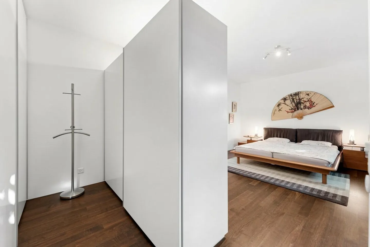 Dream apartment in private park near Schaffhausen old town - Photo 3 of 15