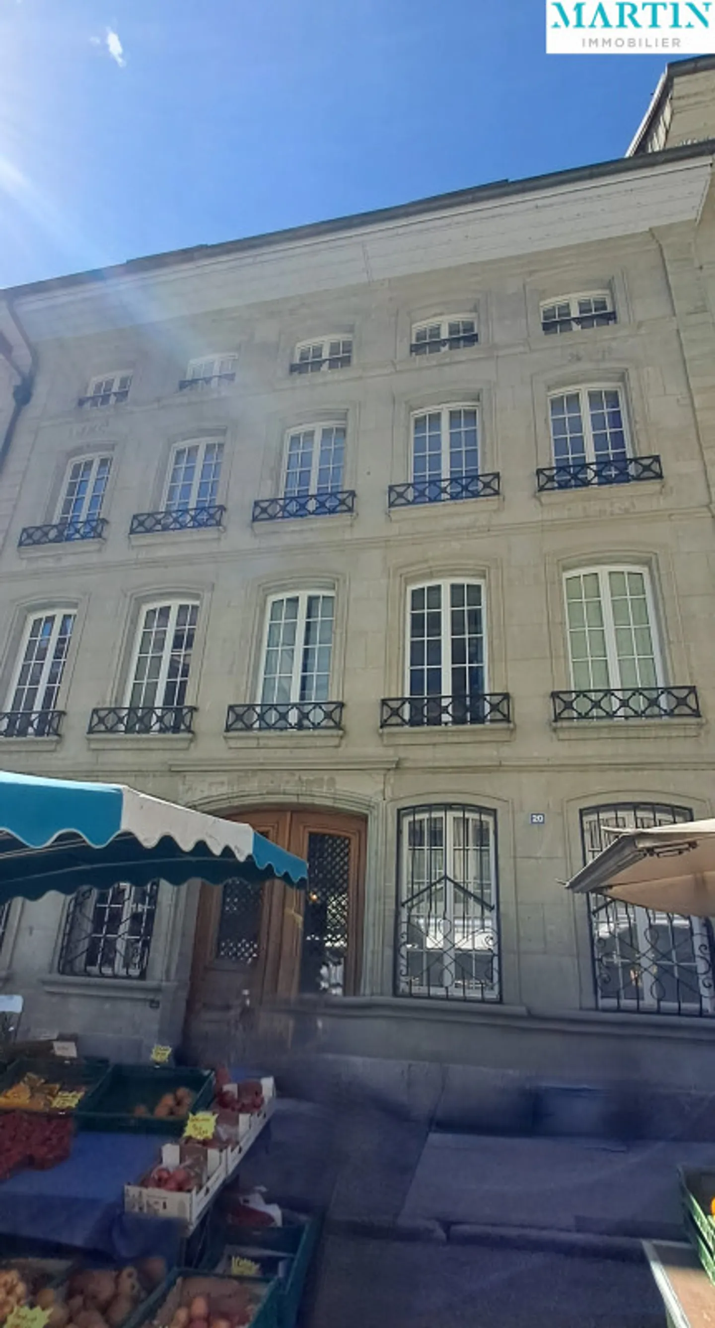 Beautiful penthouse apartment for sale in the heart of Freiburg's old town - Photo 2 of 10