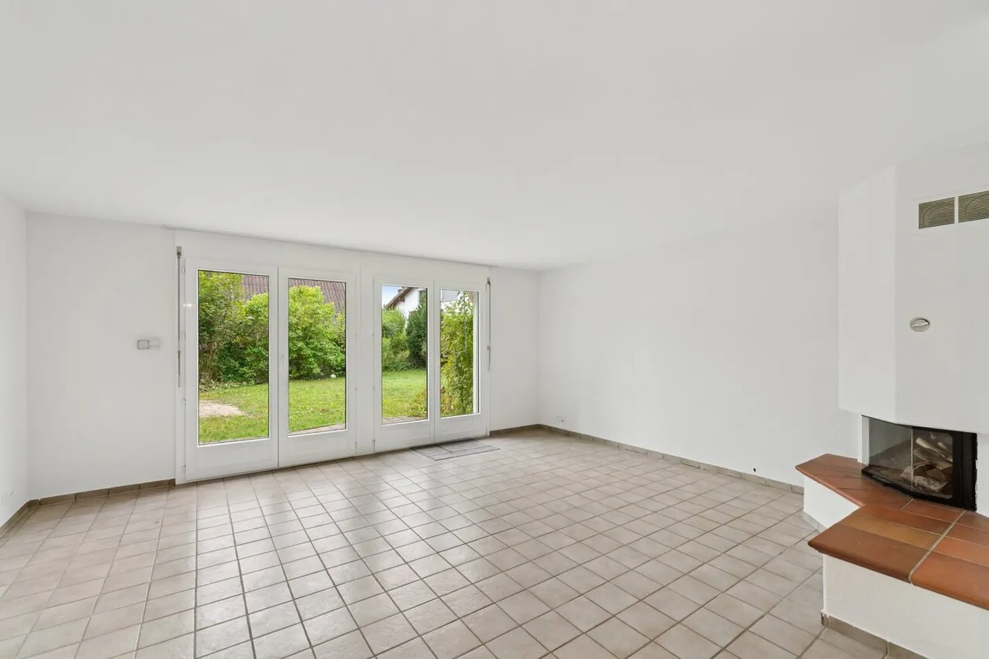 Tanto spazio per tutta la famiglia - situato vicino alla natura - Foto 2 di 6