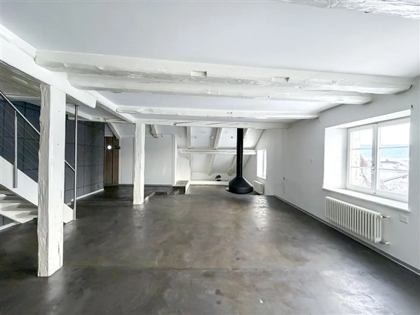 Charming duplex with a view of Val-de-Ruz – 4.5 rooms | 159 m² - Photo 5 of 13