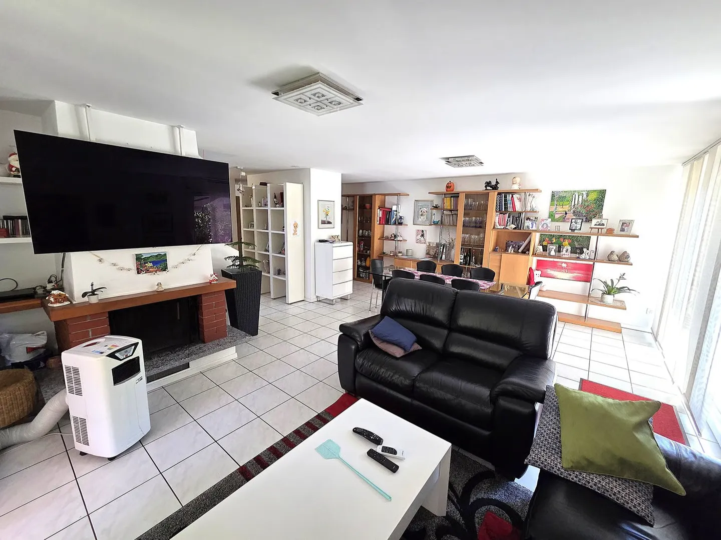 Spacious single-family house with 6 rooms in Gorduno - Photo 6 of 21