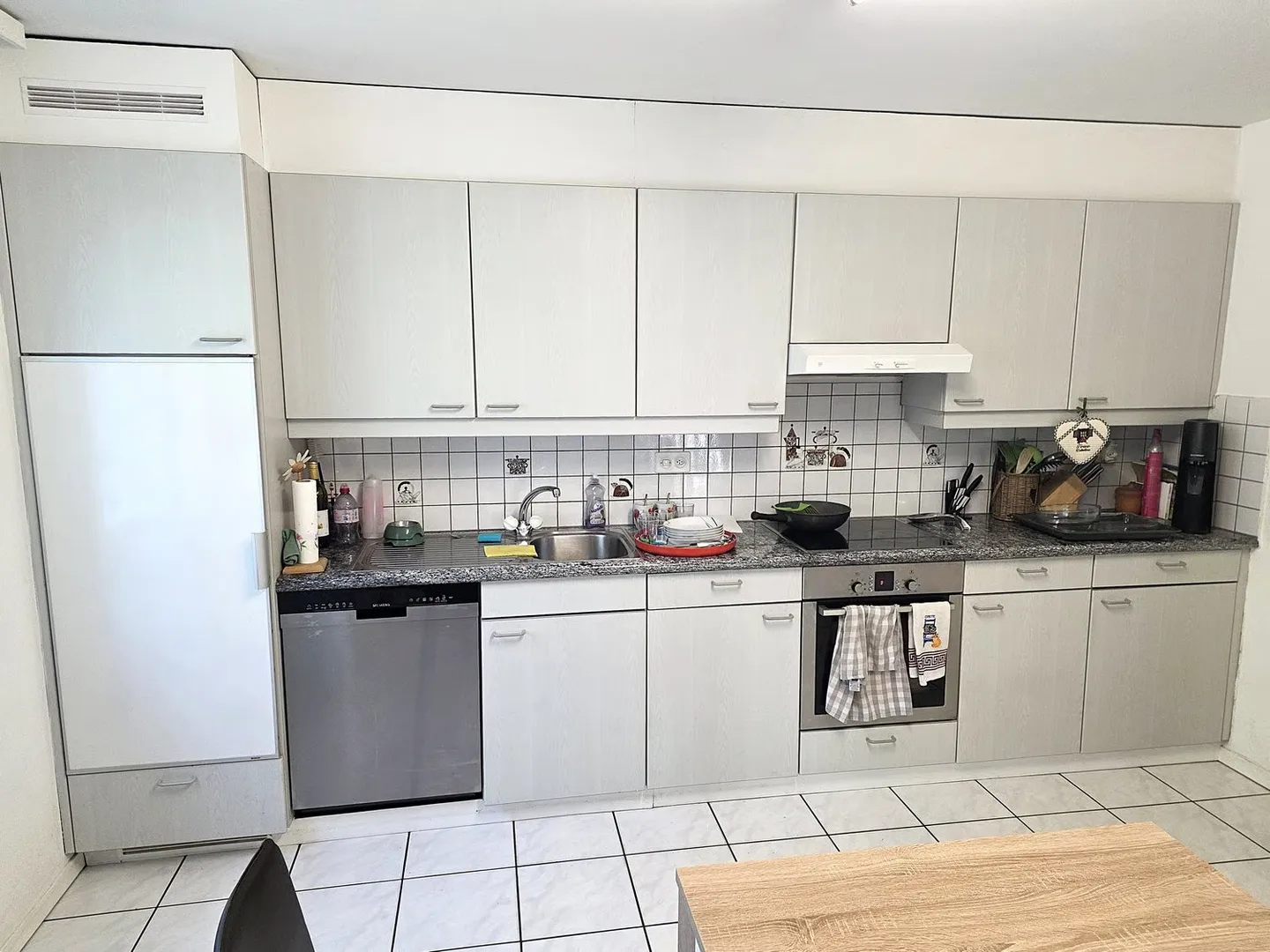 Spacious single-family house with 6 rooms in Gorduno - Photo 7 of 21