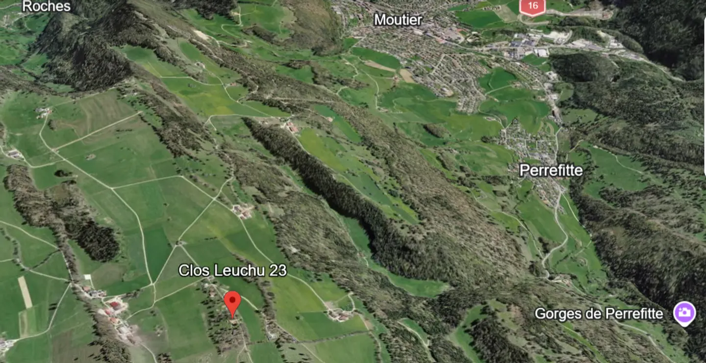 Baisse de prix : magnifique maison individuelle de 7 pièces à la Montagne de Moutier (1130m) - Foto 22 di 64