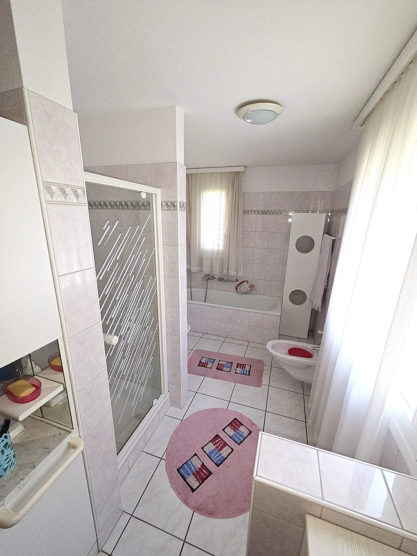Spacious single-family house with 6 rooms in Gorduno - Photo 16 of 21