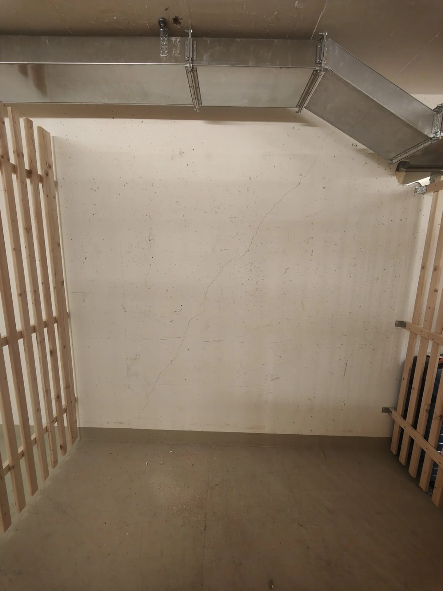 4.18m2 Storage Room Basel - Hochstrasse 16 - Photo 3 of 10