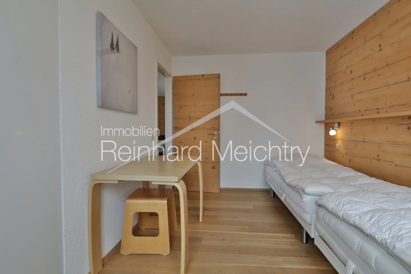 Top renovated 3.5 room holiday apartment in the 'Majesta' house in Leukerbad - Photo 23 of 36