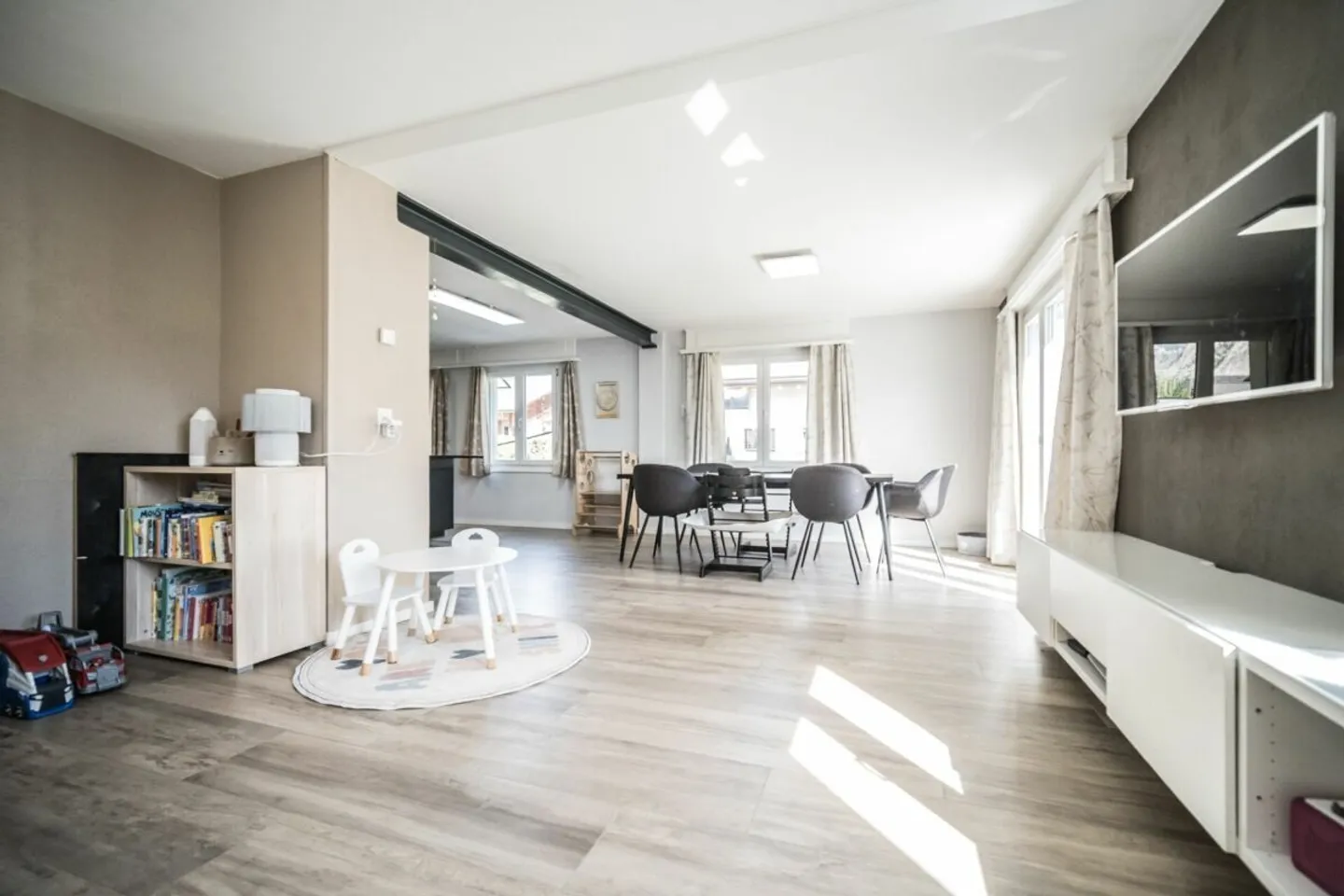 Bellissima casa familiare multiabitativa in PPE - residenza secondaria possibile! - Foto 8 di 18