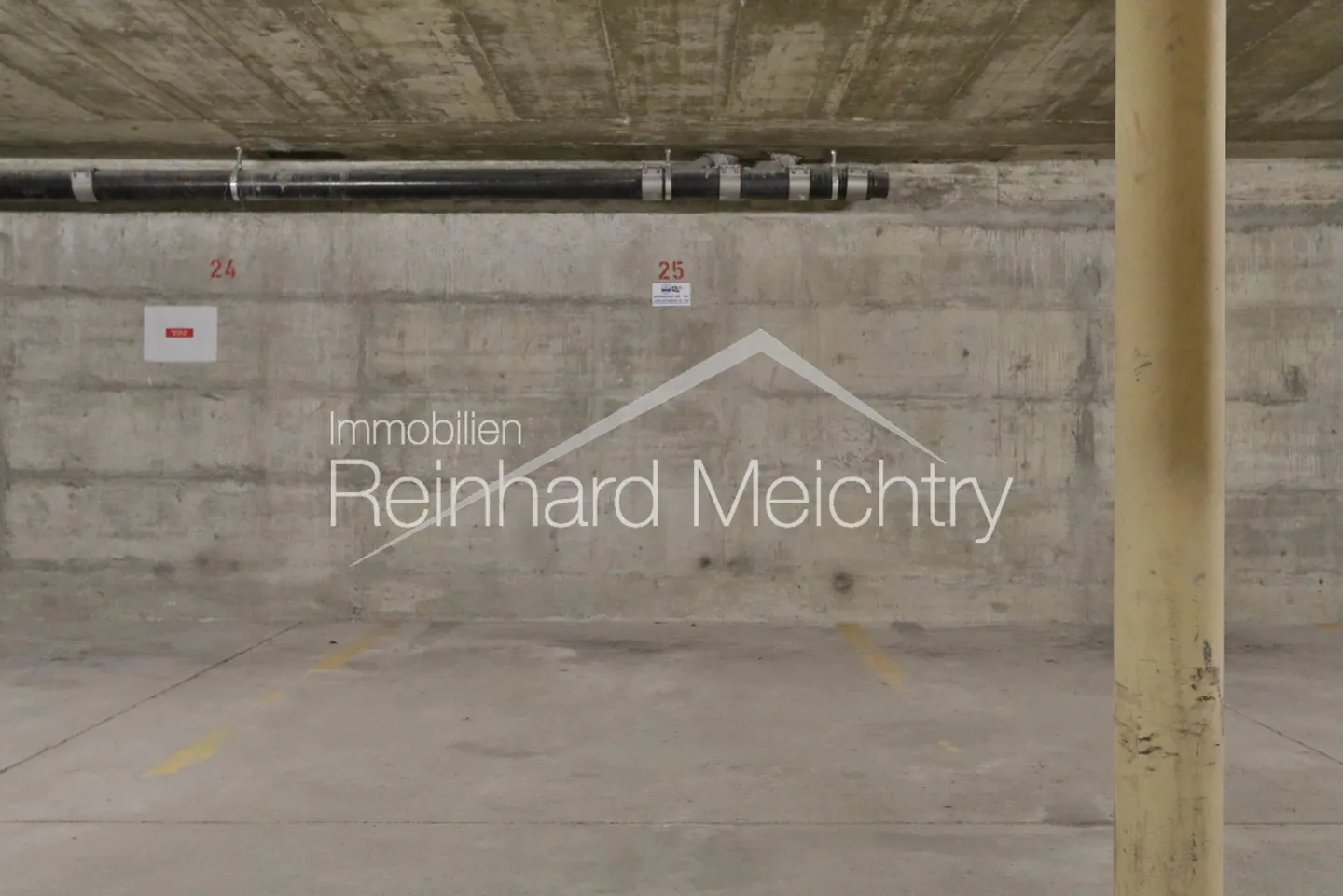 Top renovated 3.5 room holiday apartment in the 'Majesta' house in Leukerbad - Photo 27 of 36