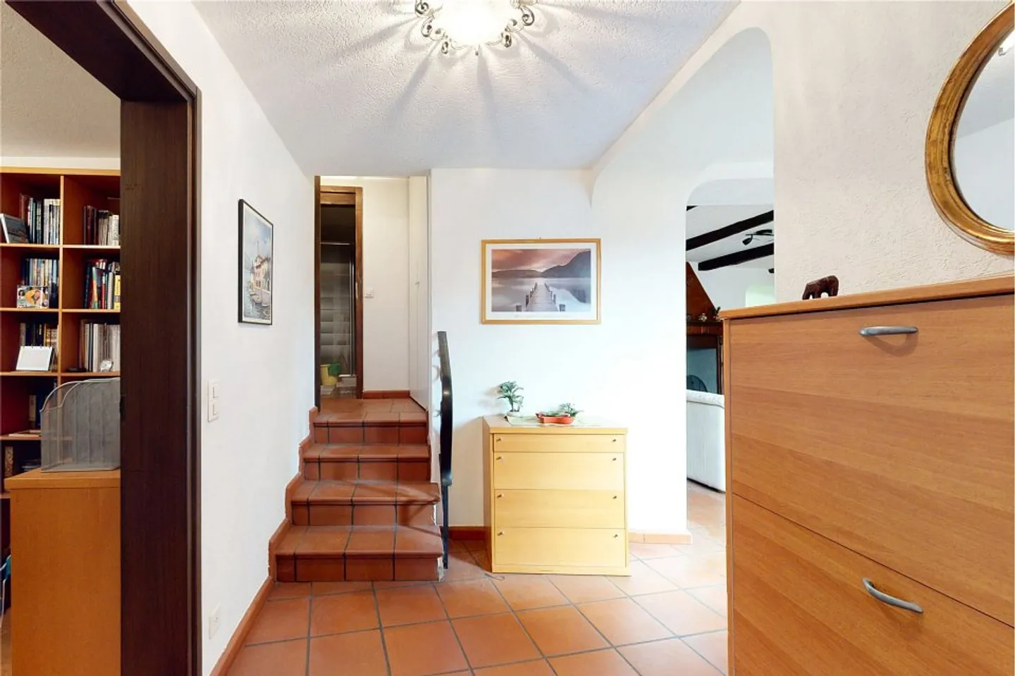 Geräumige 4,5-Zimmer-Wohnung mit Terrasse im Dorf - Foto 10 von 13