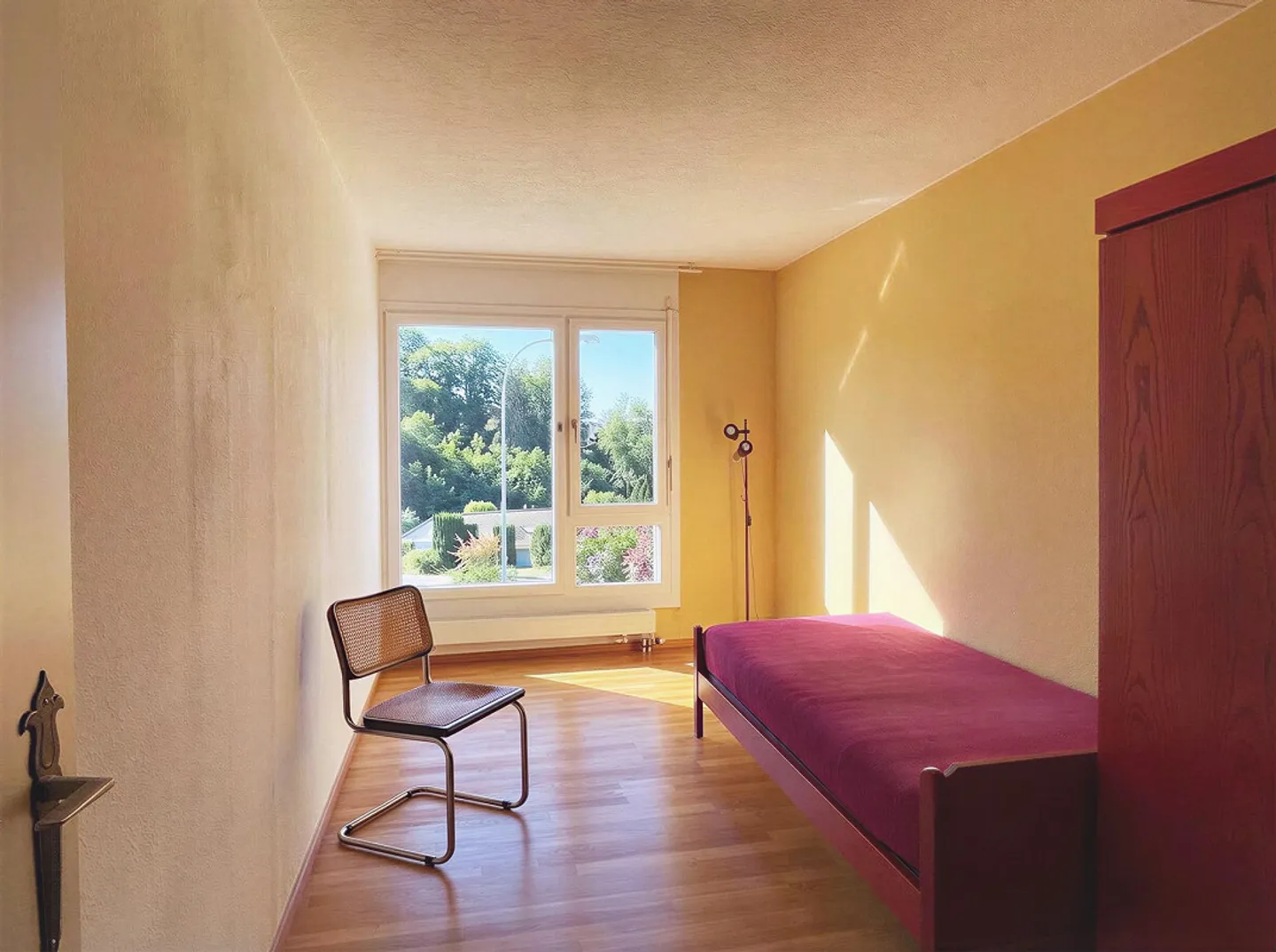 Charmantes Eckhaus mit Garten - Foto 11 von 20