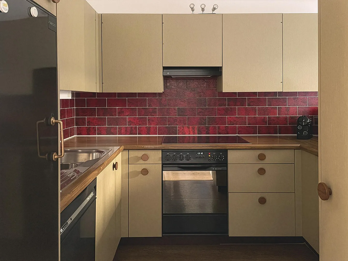 Charmantes Eckhaus mit Garten - Foto 6 von 20