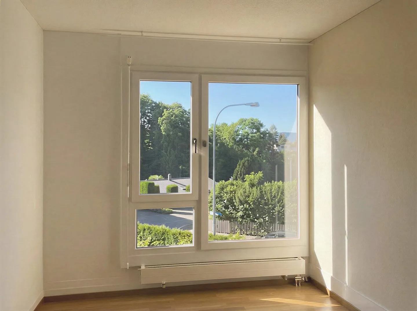 Charmantes Eckhaus mit Garten - Foto 12 von 20