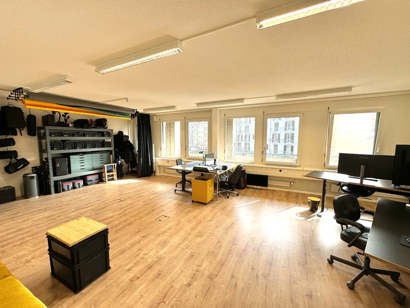 The perfect start or transition solution for your business - Photo 3 of 7