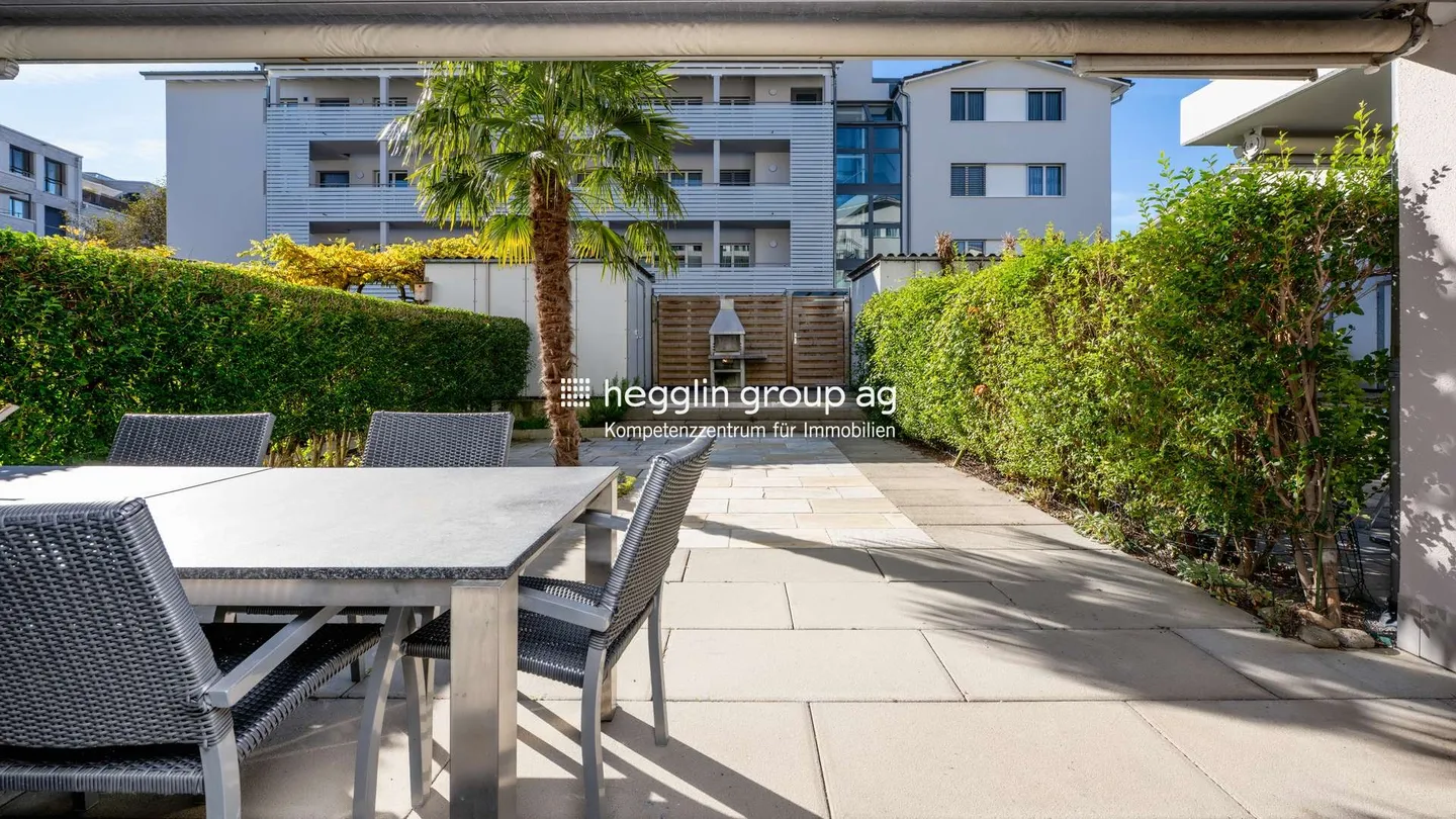 Garden Maisonette with a House Feeling in the Heart of Brunnen - Photo 7 of 13