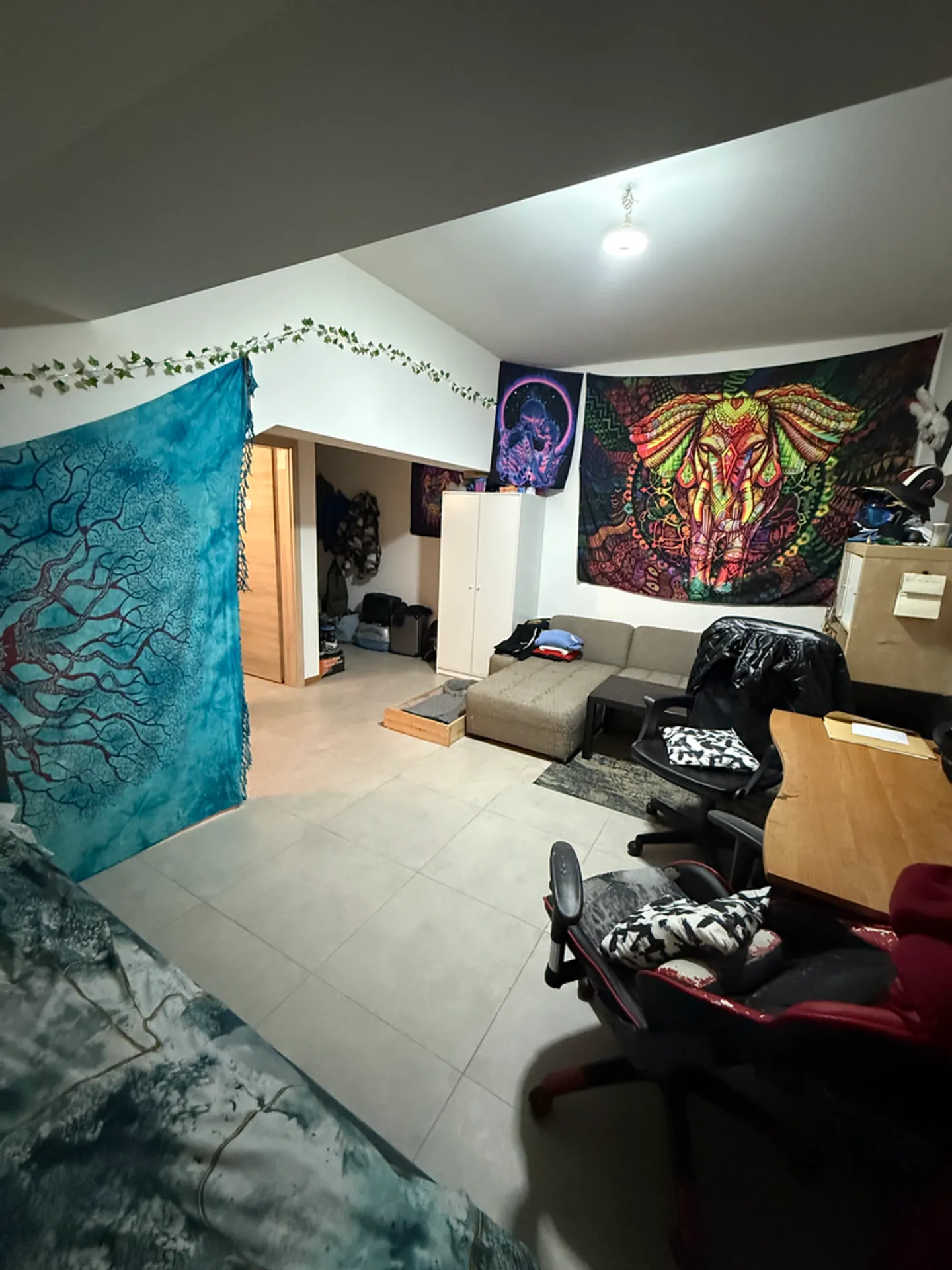 Renoviertes Studio im 3. Stock - Foto 3 von 5