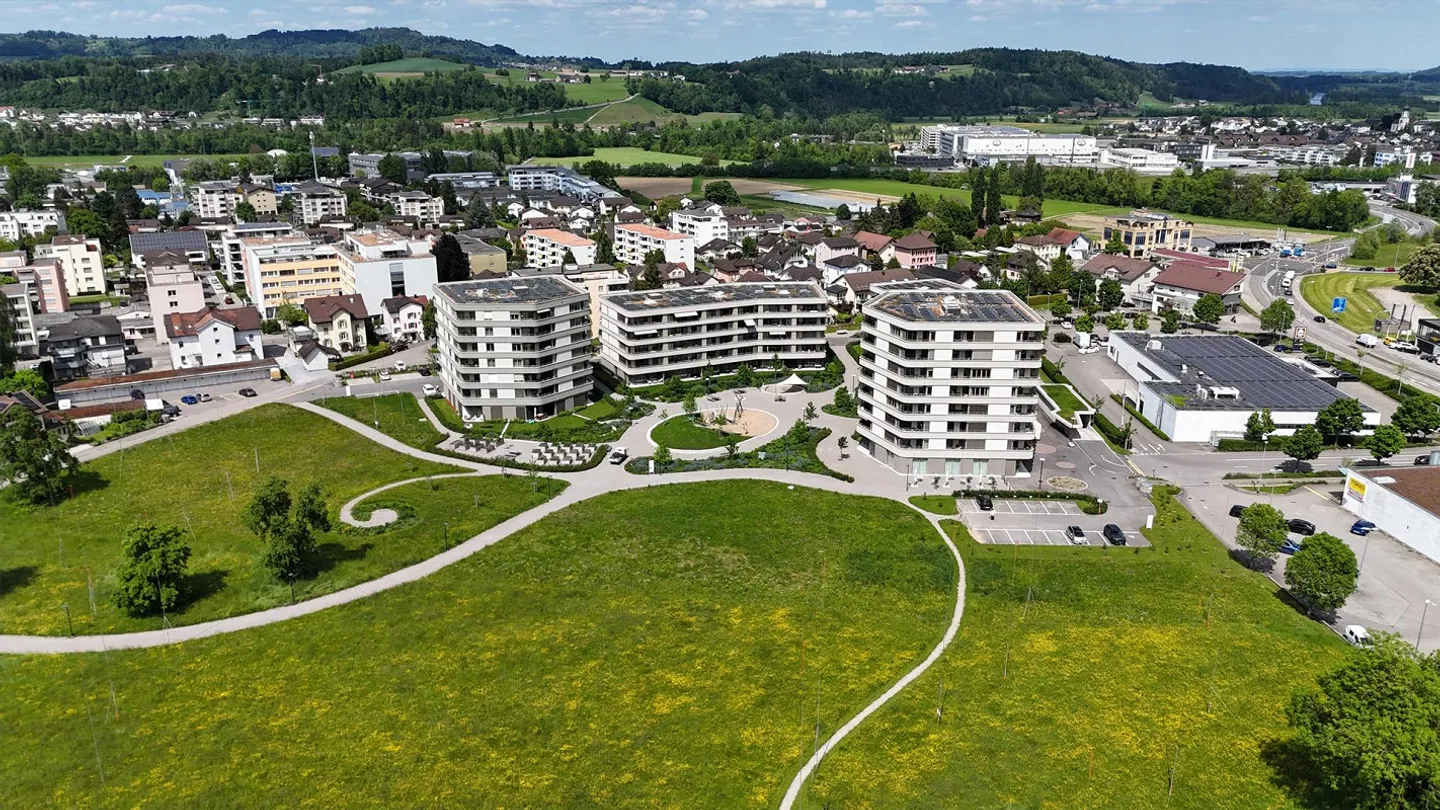 2.5-room apartment in Niederuzwil - Photo 1 of 5