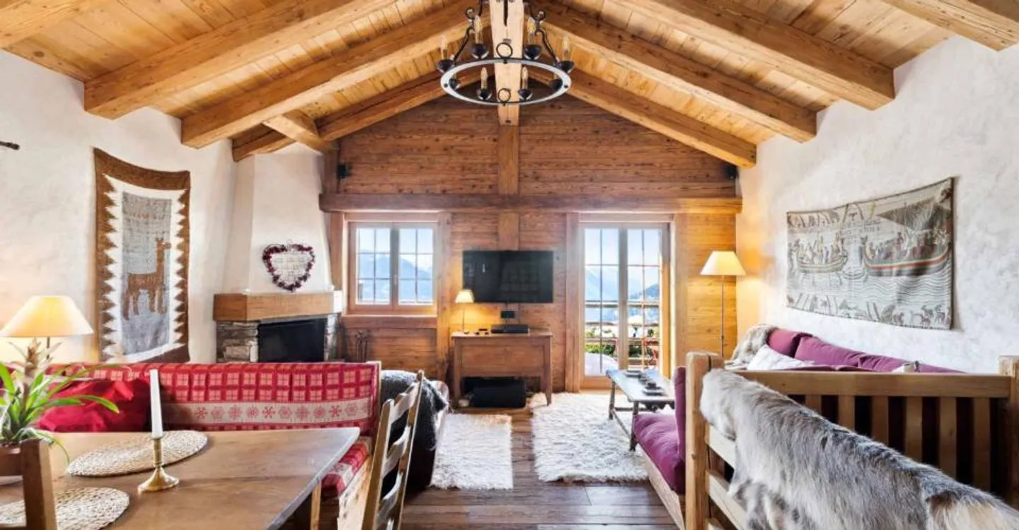 Chalet de charme ski-in/ski-out - Photo 2 sur 13