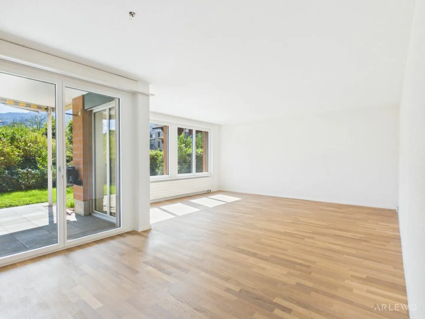Votre nouveau chez-vous avec jardin et vue sur le Pilatus - Photo 2 sur 13