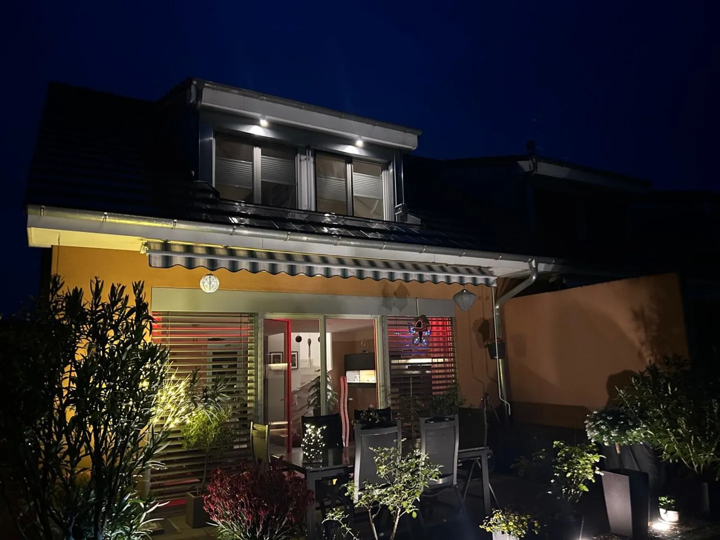 Modern 4.5 Z' Corner Single Family Home with Hobby Room and EHP - Photo 5 of 14