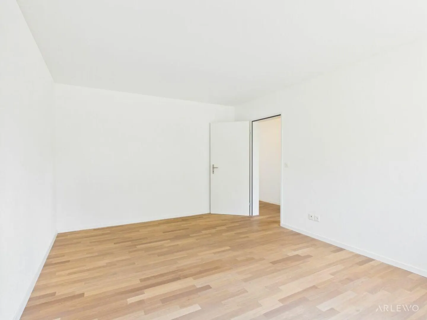 Votre nouveau chez-vous avec jardin et vue sur le Pilatus - Photo 10 sur 13