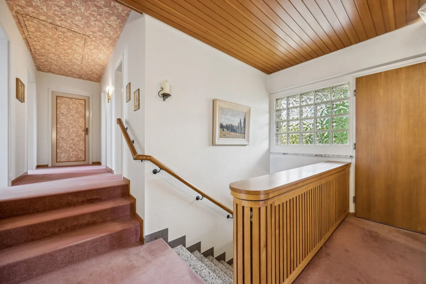 Seltene Gelegenheit: Wohnen mit Aussicht und grossem Garten - Foto 5 von 13