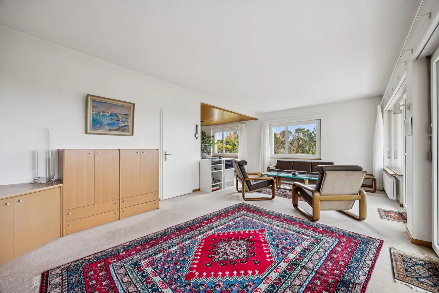 Seltene Gelegenheit: Wohnen mit Aussicht und grossem Garten - Foto 7 von 13