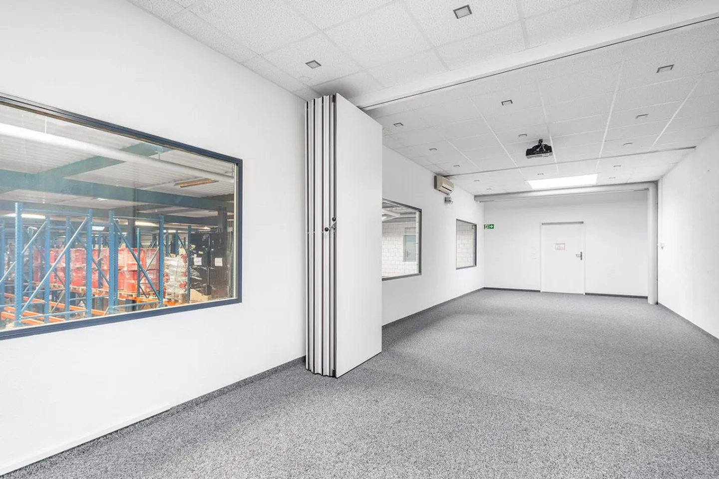 Logistics property with office share in Bremgarten AG - Photo 6 of 8