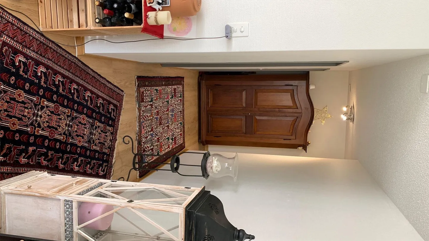 Geräumige Wohnung in ruhiger Lage - Foto 2 von 8