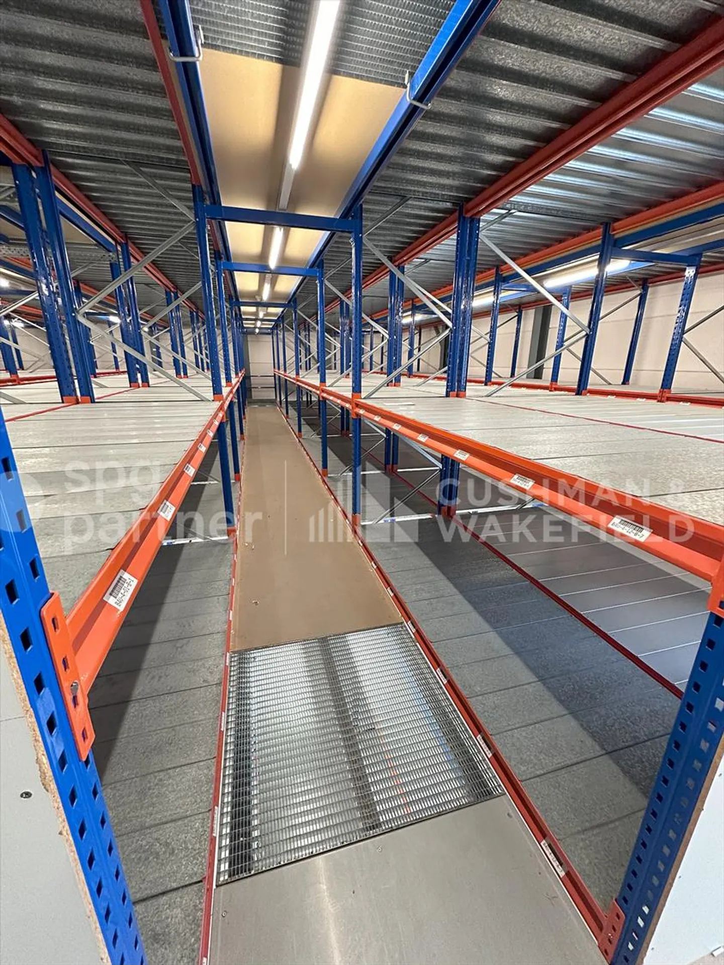 Junge 51 - Modulare Lagerflächen von 813 m² - Foto 5 von 5