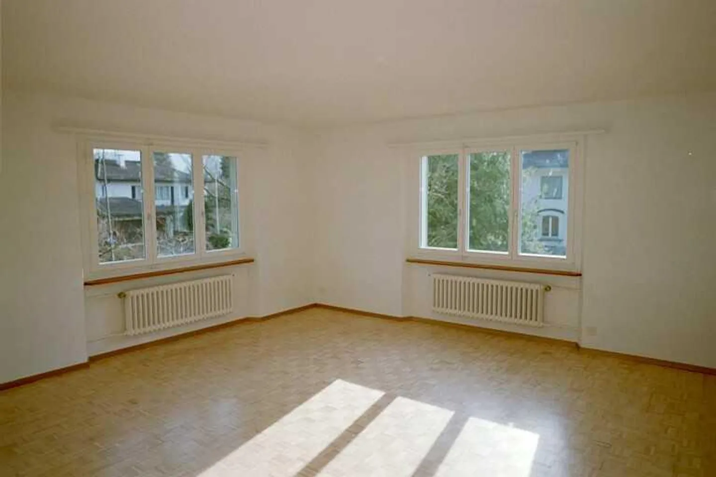 Exklusive 5.5 Zimmerwohnung - Foto 9 von 17