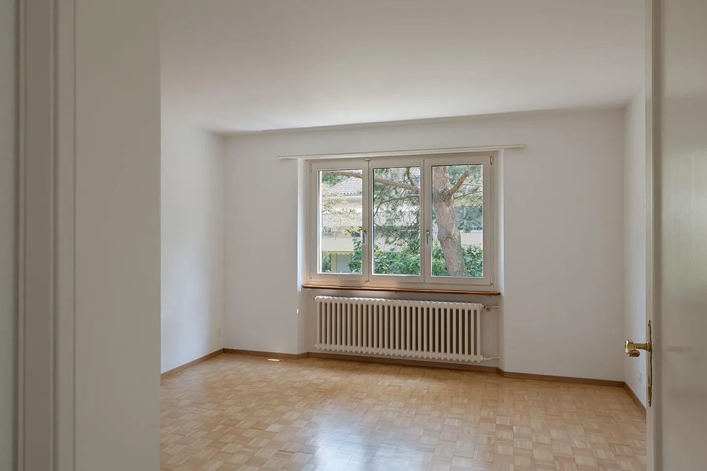 Exklusive 5.5 Zimmerwohnung - Foto 10 von 17