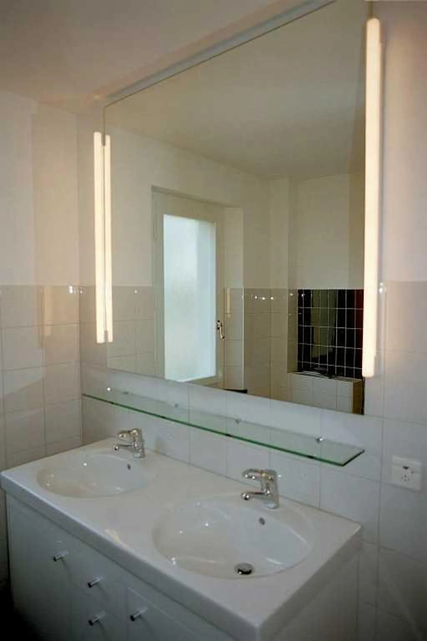 Exklusive 5.5 Zimmerwohnung - Foto 14 von 17