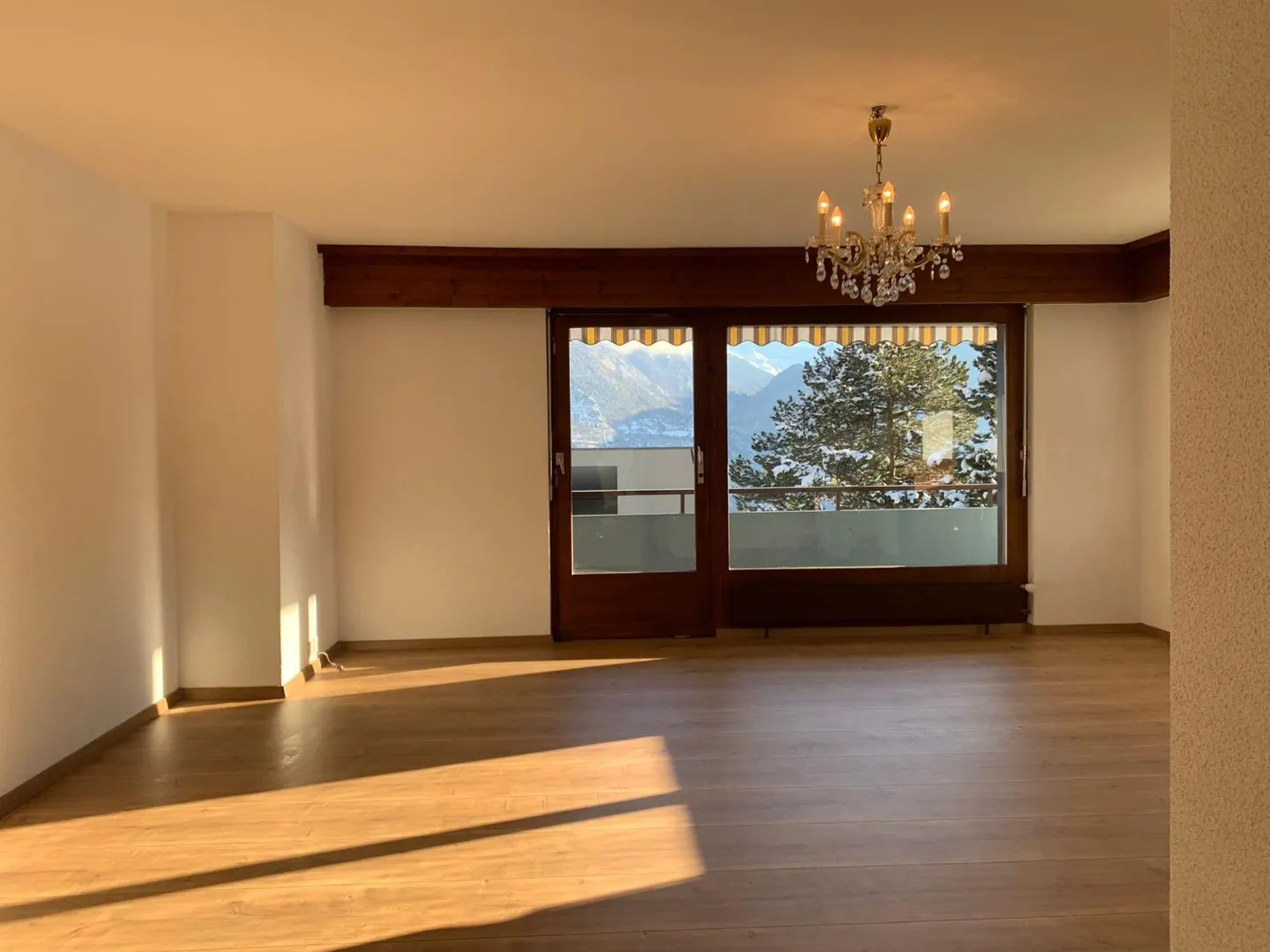 Appartamento 4.5 stanze - Foto 1 di 12