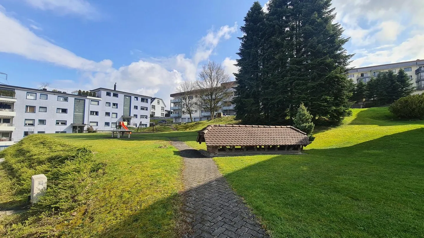 Charming 1 Room Apartment with Spectacular View in Feusisberg - Photo 12 of 17