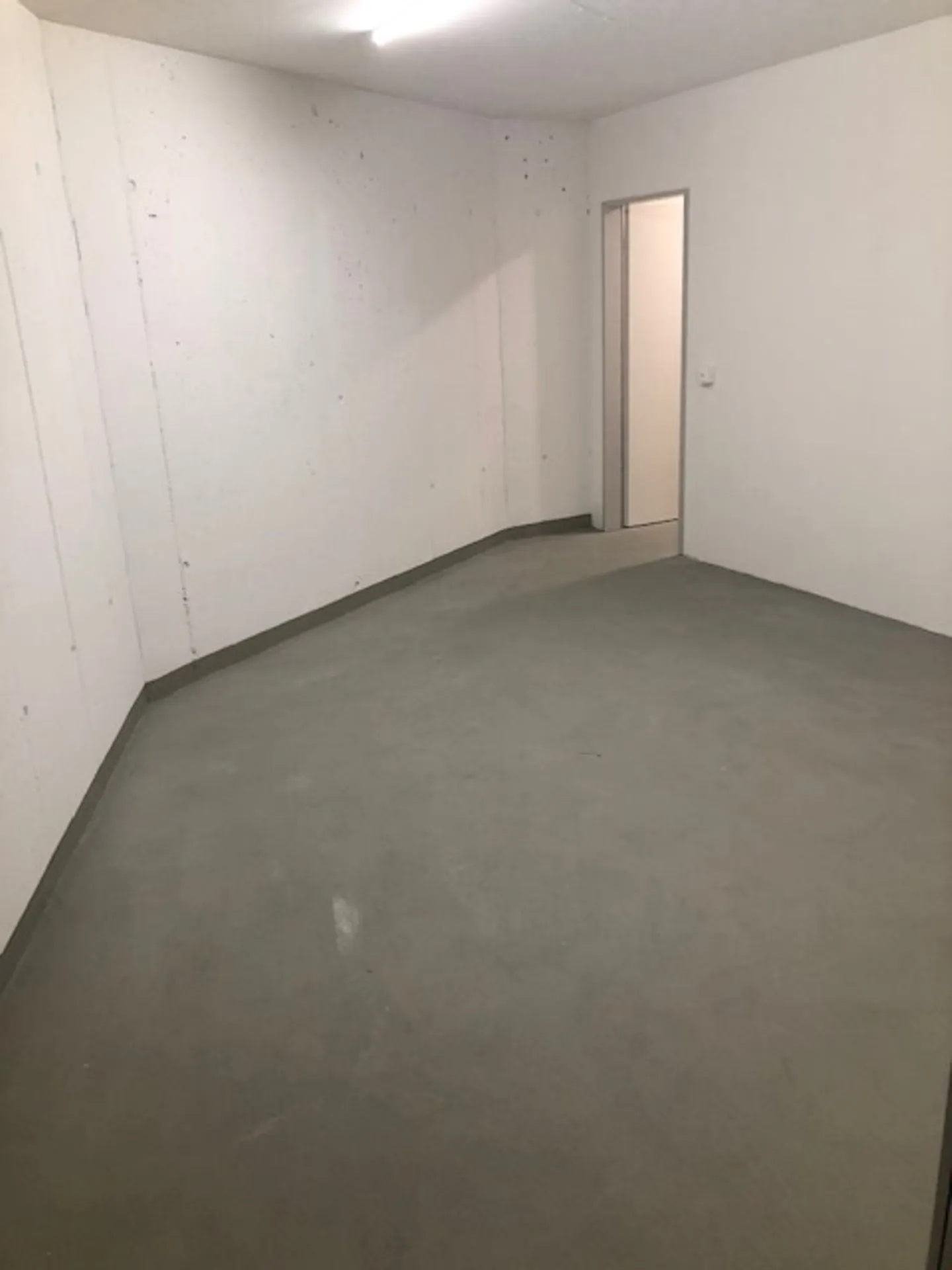 Versatile Rental Space in Lindenpark - Photo 5 of 5