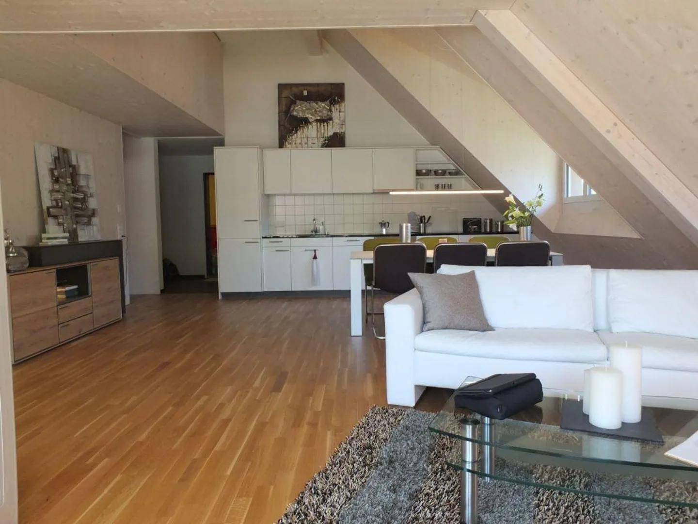 Grosszügige und heimelige Maisonettewohnung in ländlicher Idylle - Foto 1 von 15