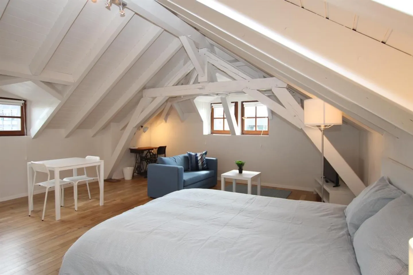 Charming Studio in Montbrillant - Photo 2 of 6