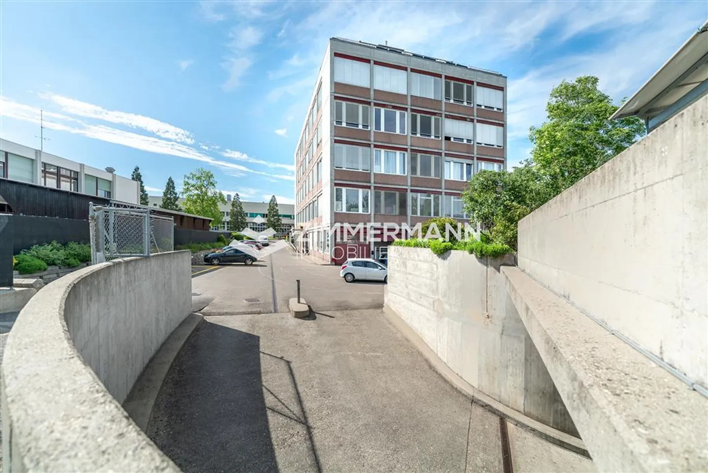 Office - Photo 4 of 8