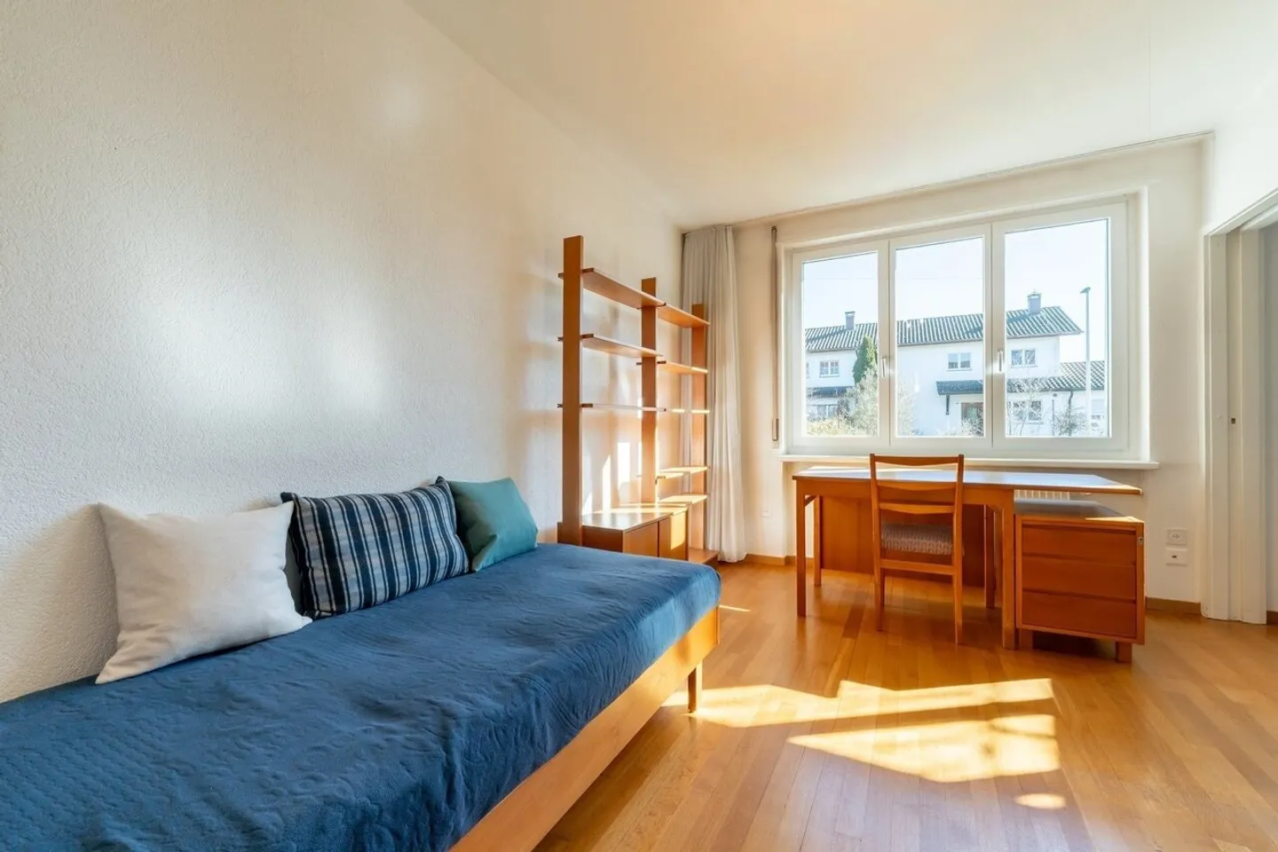 Charmante Maison d'Angle avec Grand Jardin - Photo 4 sur 12