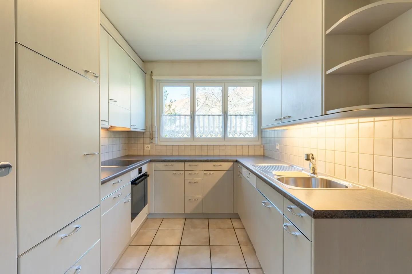 Charmante Maison d'Angle avec Grand Jardin - Photo 5 sur 12