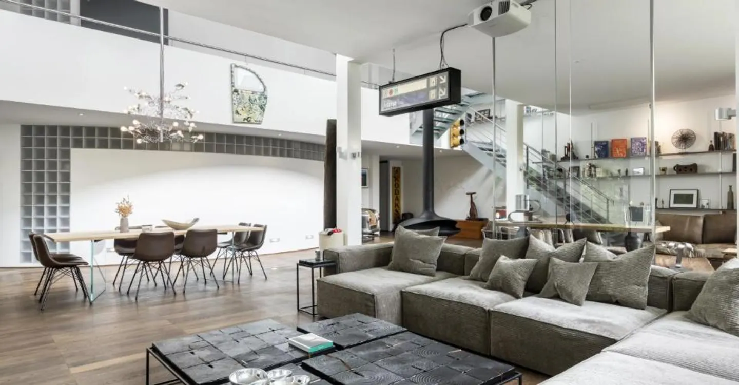 Modern Duplex Loft in Troinex - Photo 2 of 9