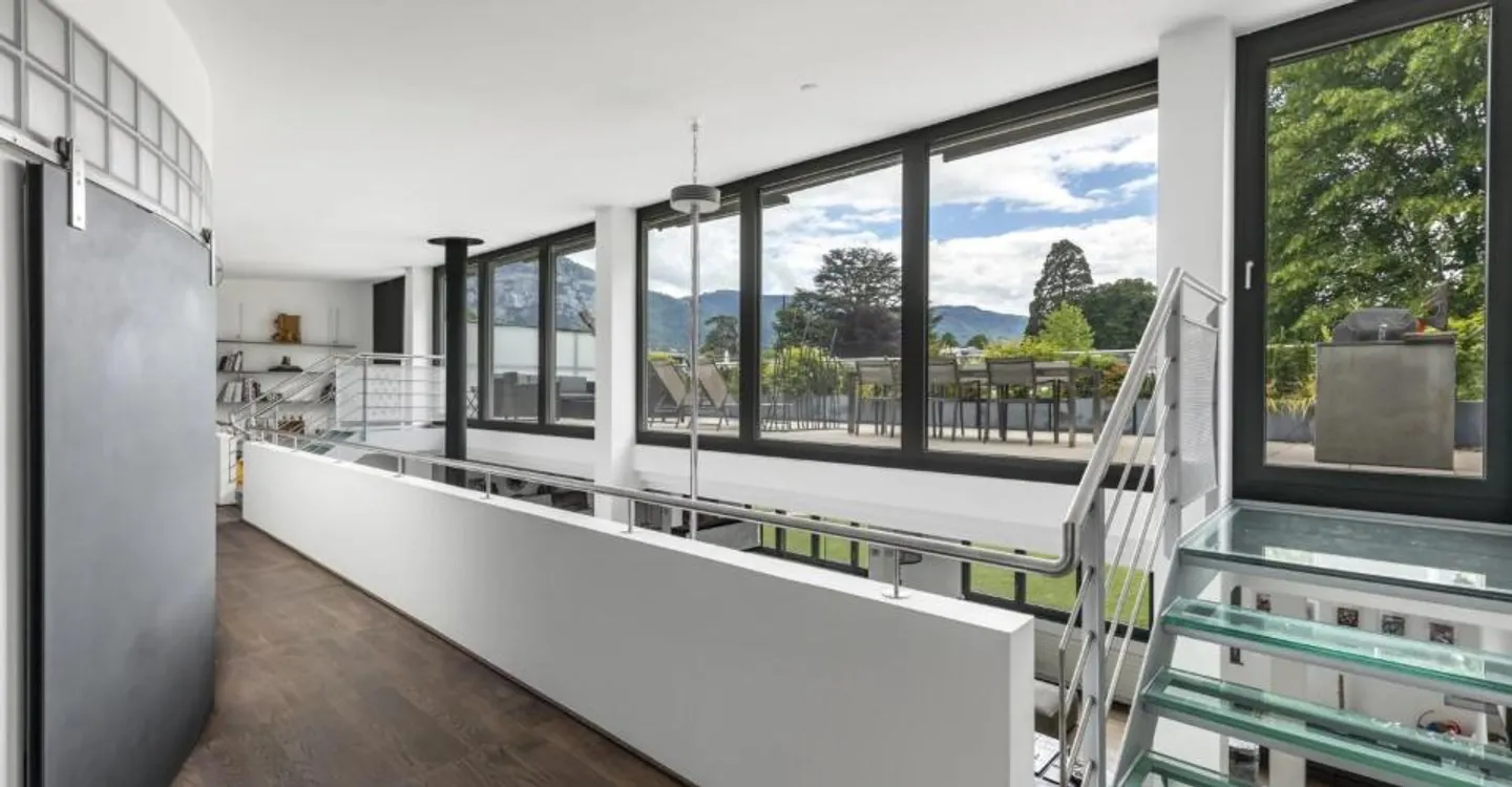 Modern Duplex Loft in Troinex - Photo 3 of 9