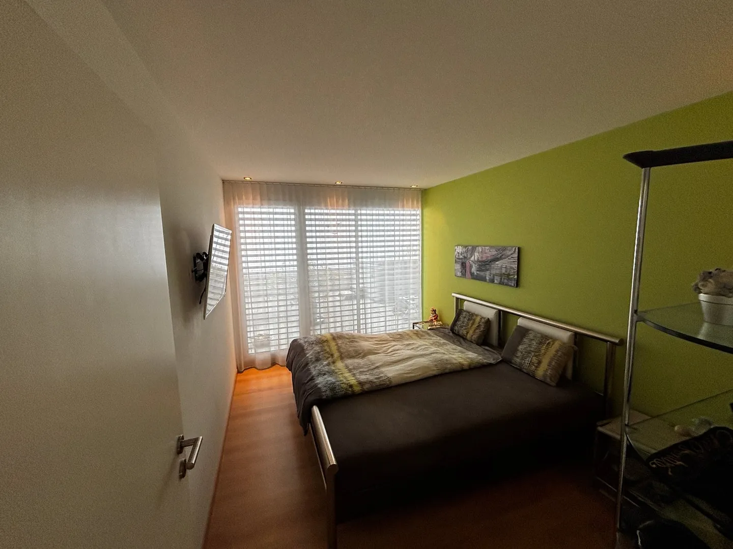 Exclusive penthouse apartment with panoramic views and private wellness oasis - Photo 4 of 7