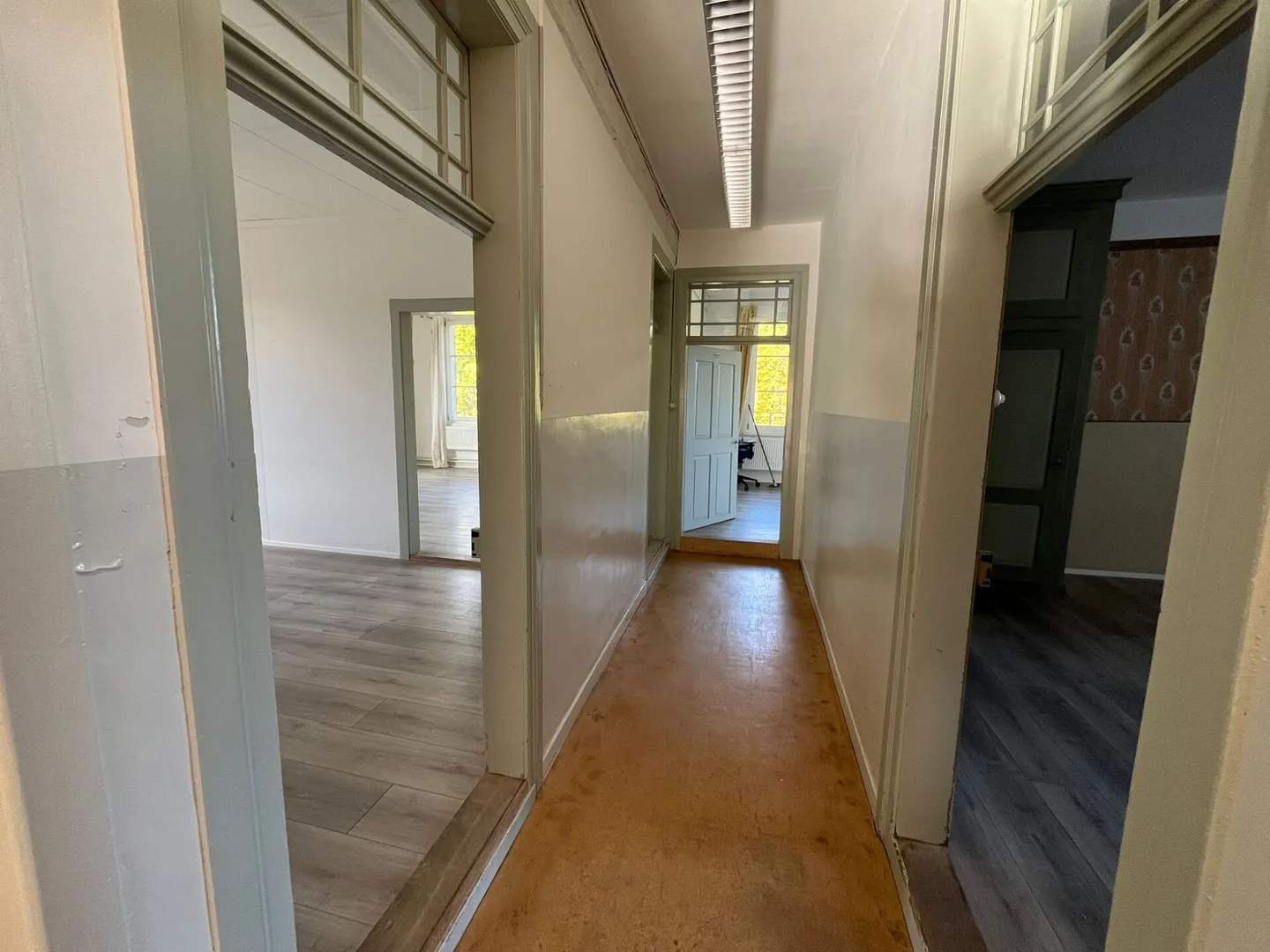 200m² come spazi commerciali o 1-2 appartamenti - Foto 7 di 23