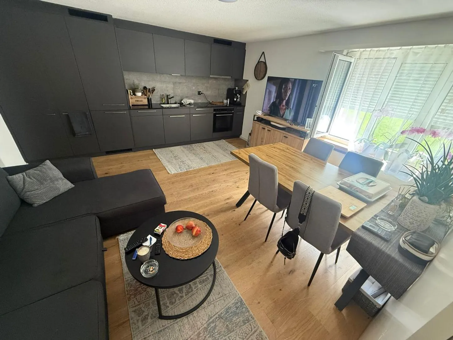 Appartement de 2.5 pièces - Photo 2 sur 5