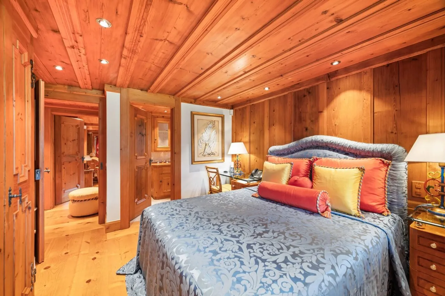 Chalet in a Privileged Setting of Gstaad - Photo 8 of 13