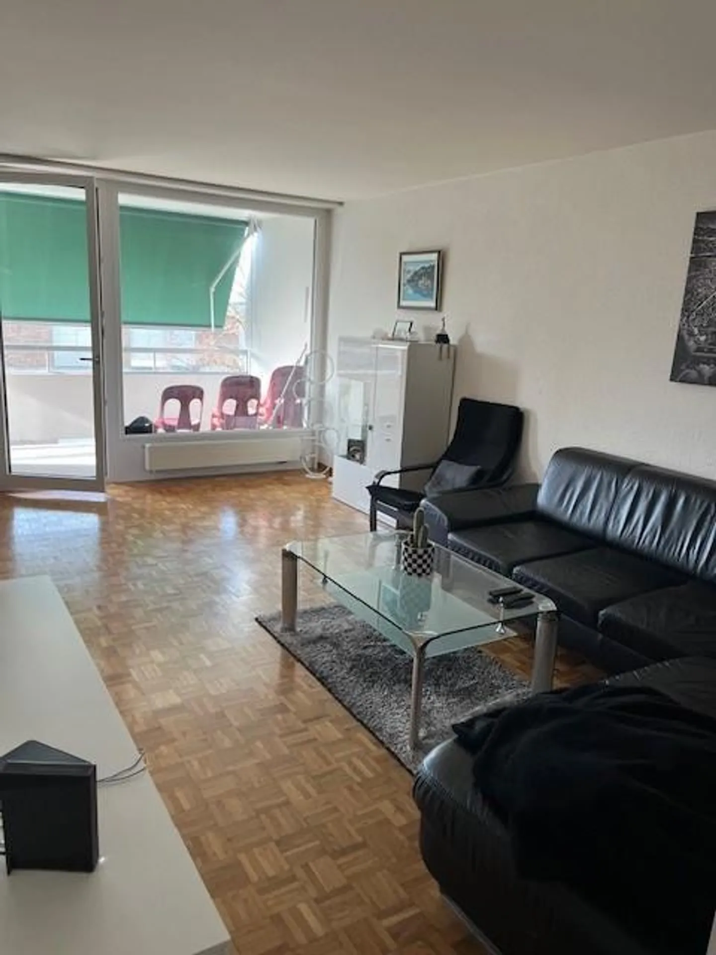 gepflegte helle 4.5-Zimmer-Wohnung mit Balkon in Ittigen - Foto 2 von 11