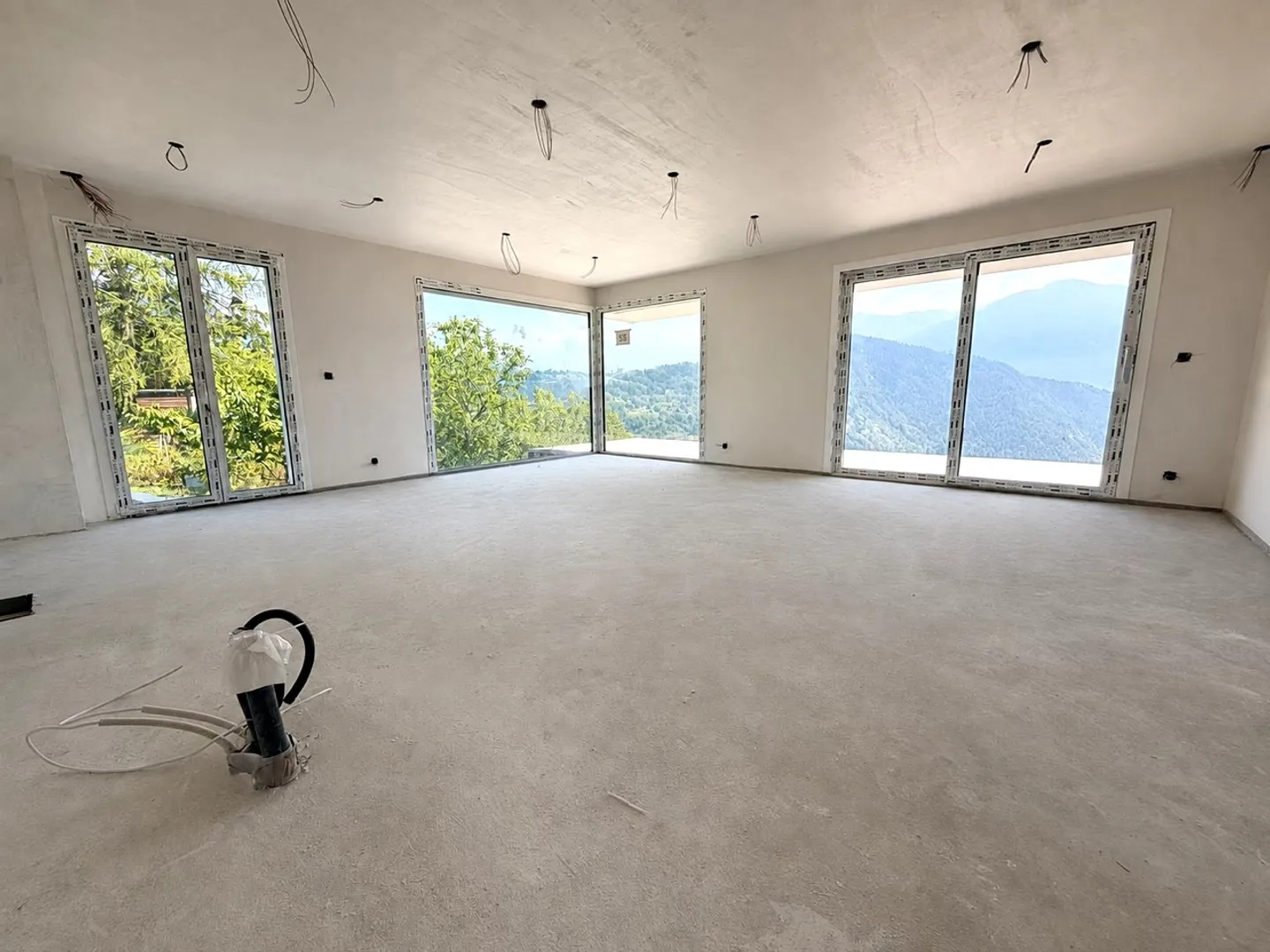 Nouvelle Villa à Ayent avec Vue - Photo 1 sur 5
